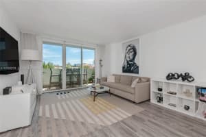 90 Alton Road, Miami Beach, FL 33139 - MLS#A12030218