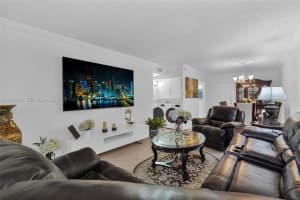 6095 W 18th Ave APT S107, Hialeah, FL 33012, - MLS#A12030231