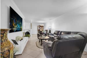 6095 W 18th Ave APT S107, Hialeah, FL 33012, - MLS#A12030231