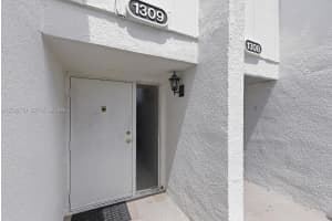 1309 Bridgewood Dr, Boca Raton, FL 33434, - MLS#A12030310