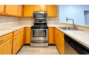 2445 SW 18th Terrace APT 107, Fort Lauderdale, FL 33315, - MLS#A12030441