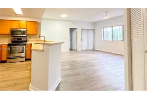 2445 SW 18th Terrace APT 107, Fort Lauderdale, FL 33315, - MLS#A12030441