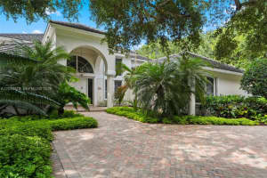 6020 Suburban Drive, Pinecrest, FL 33156 - MLS#A12030479