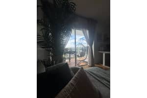 400 Kings Point Dr APT 622, Sunny Isles Beach, FL 33160, - MLS#A12030509