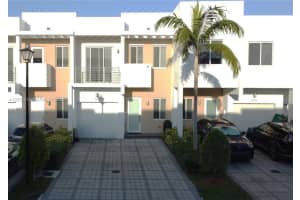 7221 Nw 103rd Path, Doral 7221 Nw 103rd Path, Doral