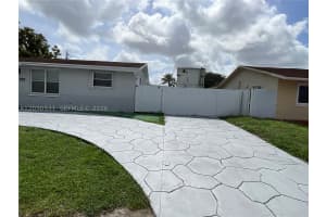 1905 SW 100th Ave, Miramar, FL 33025, - MLS#A12030531