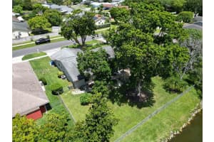 107 Starling Avenue, Royal Palm Beach, FL 33411 - MLS#A12030580