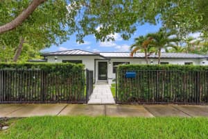 2286 SW 21st Ave, Miami, FL 33145, - MLS#A12030585