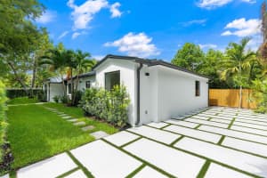 2286 SW 21st Ave, Miami, FL 33145, - MLS#A12030585