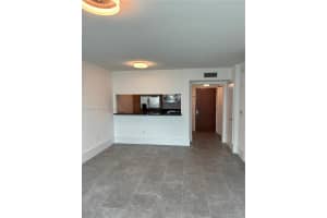 31 SE 5th St APT 2103, Miami, FL 33131, - MLS#A12030660
