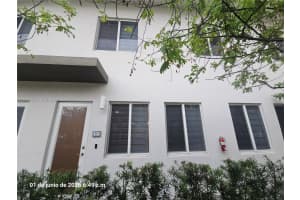 6453 Nw 102nd Path 103, Doral 6453 Nw 102nd Path 103, Doral