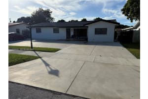 10812 Sw 33rd St, Miami