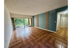 8775 Park Blvd APT 309, Miami, FL 33172, - MLS#A12030688