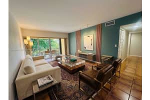 8775 Park Blvd APT 309, Miami, FL 33172, - MLS#A12030688