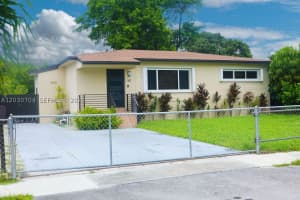 161 E 36th St, Hialeah, FL 33013, - MLS#A12030704