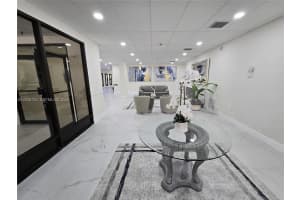900 NE 195th St APT 215, Miami, FL 33179, - MLS#A12030722
