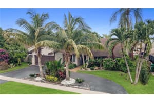 7363 NW 49th St, Lauderhill, FL 33319, - MLS#A12030789
