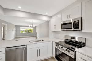 6800 Royal Palm Blvd APT 302F, Margate, FL 33063, - MLS#A12030792