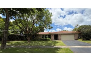7220 Nw 7th Street, Plantation, Fl 33317, Plantation