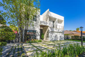 MLS# A12030904, Miami Lakes, Florida 33016