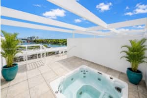 6580 Indian Creek Dr 601 601, Miami Beach, FL 33141, Miami Beach, FL 33141 - MLS#A12030923