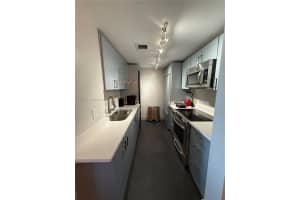 10275 Collins Ave APT 921, Bal Harbour, FL 33154, - MLS#A12031111