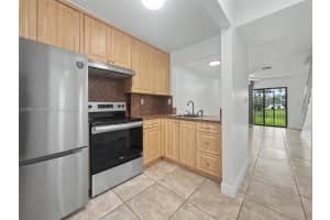 1001 SW 105th Ave APT 113, Miami, FL 33174, - MLS#A12031113