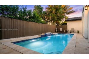 1084 SW 142nd Pl, Miami, FL 33184, - MLS#A12031192