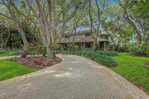 8200 SW 182nd St, Palmetto Bay, FL 33157, - MLS#A12031205
