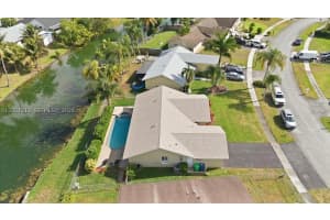 9349 NW 47th St, Sunrise, FL 33351, - MLS#A12031213