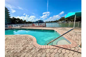 MLS# A12031232, Miami Beach, Florida 33140