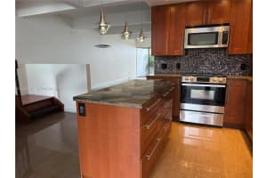 19220 25th Avenue, Miami, FL 33180 - MLS#A12031387