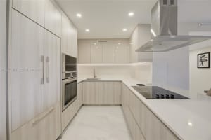 600 Three Islands Boulevard APT 403, Hallandale Beach, FL 33009, - MLS#A12031400