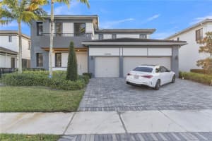 10890 Shore Street, Parkland, FL 33076 - MLS#A12031469