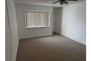 140 Lakeview Dr APT 211, Weston, FL 33326, - MLS#A12031476