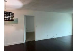 140 Lakeview Dr APT 211, Weston, FL 33326, - MLS#A12031476