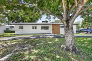 4801 Tyler St, Hollywood, FL 33021, - MLS#A12031520