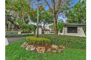 10828 Sw 72nd St 205, Miami