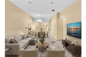 10828 SW 72nd St APT 205, Miami, FL 33173, - MLS#A12031583