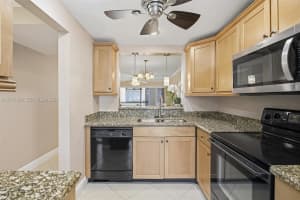 2379 SW 15th St APT 107, Deerfield Beach, FL 33442, - MLS#A12031584
