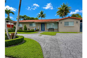 6220 W 10th Avenue, Hialeah, Fl 33012, Hialeah 6220 W 10th Avenue, Hialeah, Fl 33012, Hialeah