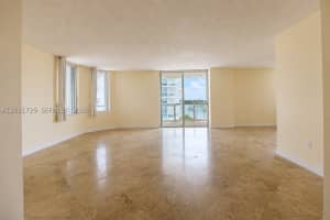 5900 Collins Ave APT 601, Miami Beach, FL 33140, - MLS#A12031729