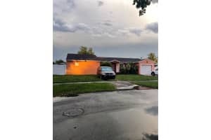 19391 57th Court, Hialeah, FL 33015 - MLS#A12031852