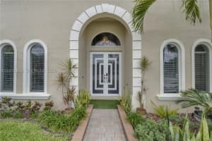 19023 60th Court, Pembroke Pines, FL 33332 - MLS#A12031876
