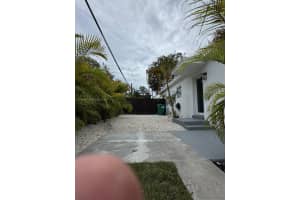 15615 NE 5th Ct b, Miami, FL 33162, - MLS#A12031937