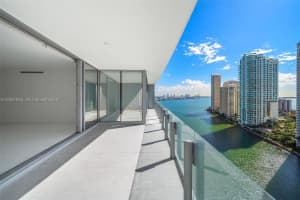 300 Biscayne Blvd Way, Miami, FL 33131 - MLS#A12031946