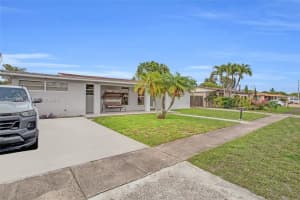 855 W 70 Pl, Hialeah, FL 33014, - MLS#A12031976
