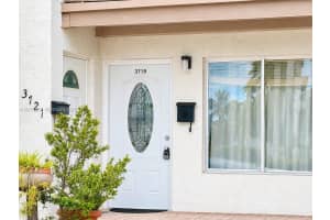 3719 Riverside Dr, Coral Springs, FL 33065, - MLS#A12031978