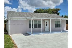 5653 Coconut Rd, West Palm Beach, FL 33413, - MLS#A12031980