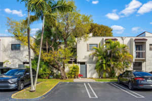 4726 SW 67th Ave APT F6, Miami, FL 33155, - MLS#A12031999